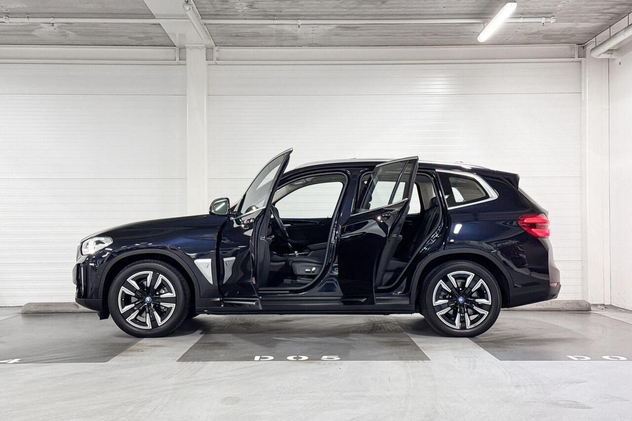 BMW X3 iX3 Executive 80 kWh | Selections