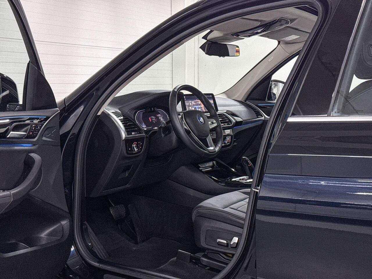BMW X3 iX3 Executive 80 kWh | Selections