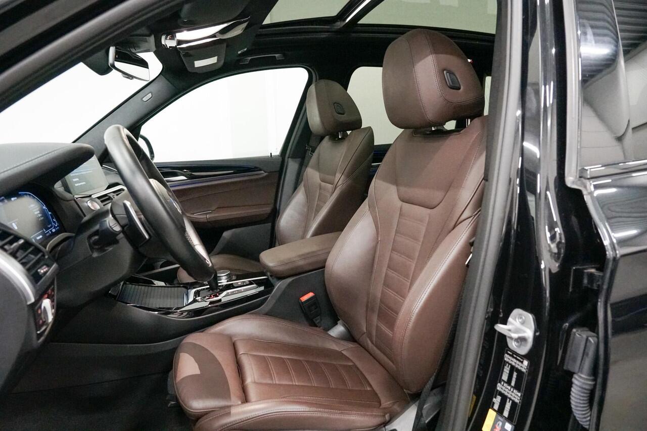 BMW X3 xDrive30e M-Sport | Panoramadak | Head Up | Elektr. Stoelen