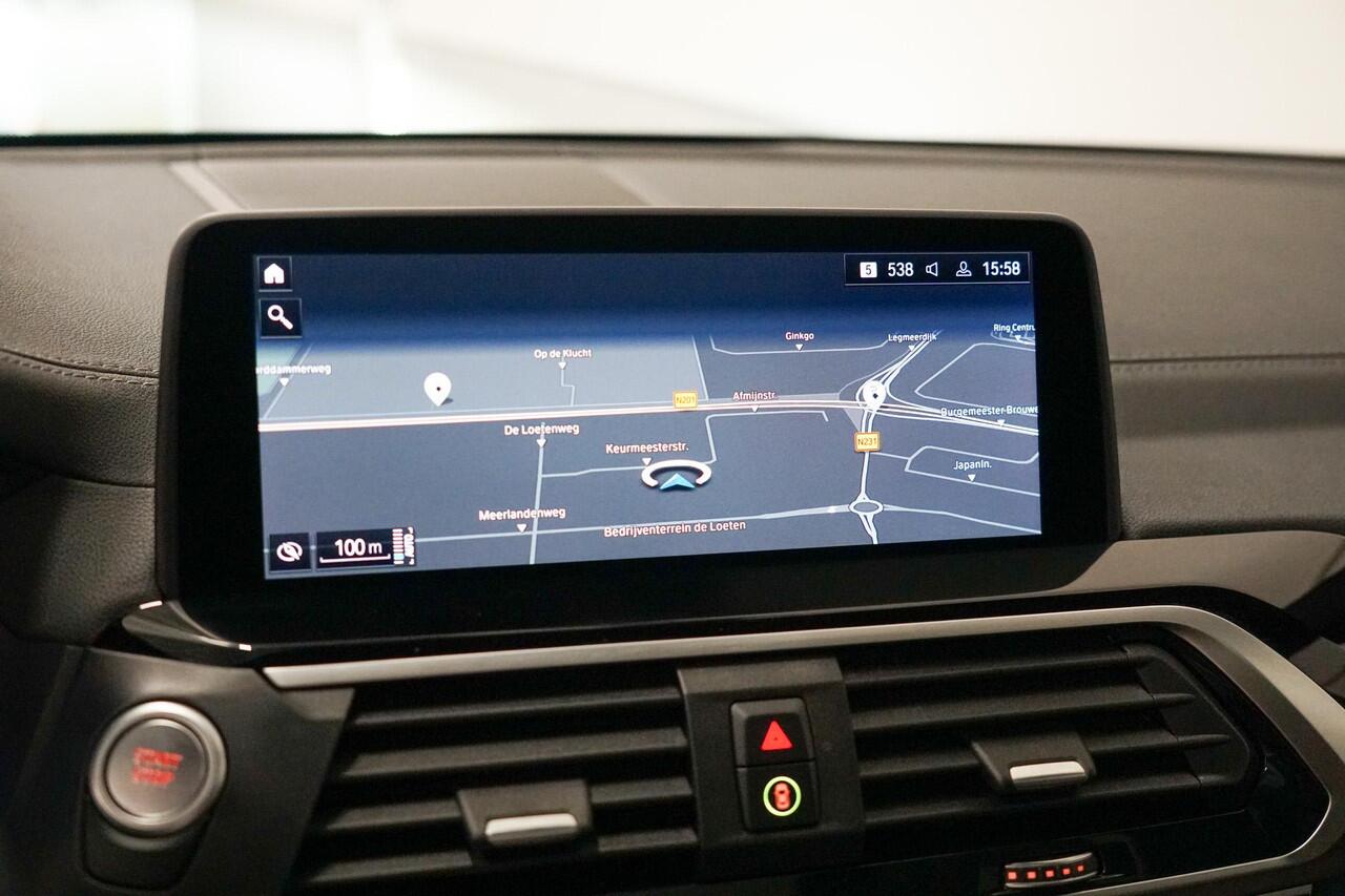 BMW X3 xDrive30e M-Sport | Panoramadak | Head Up | Elektr. Stoelen