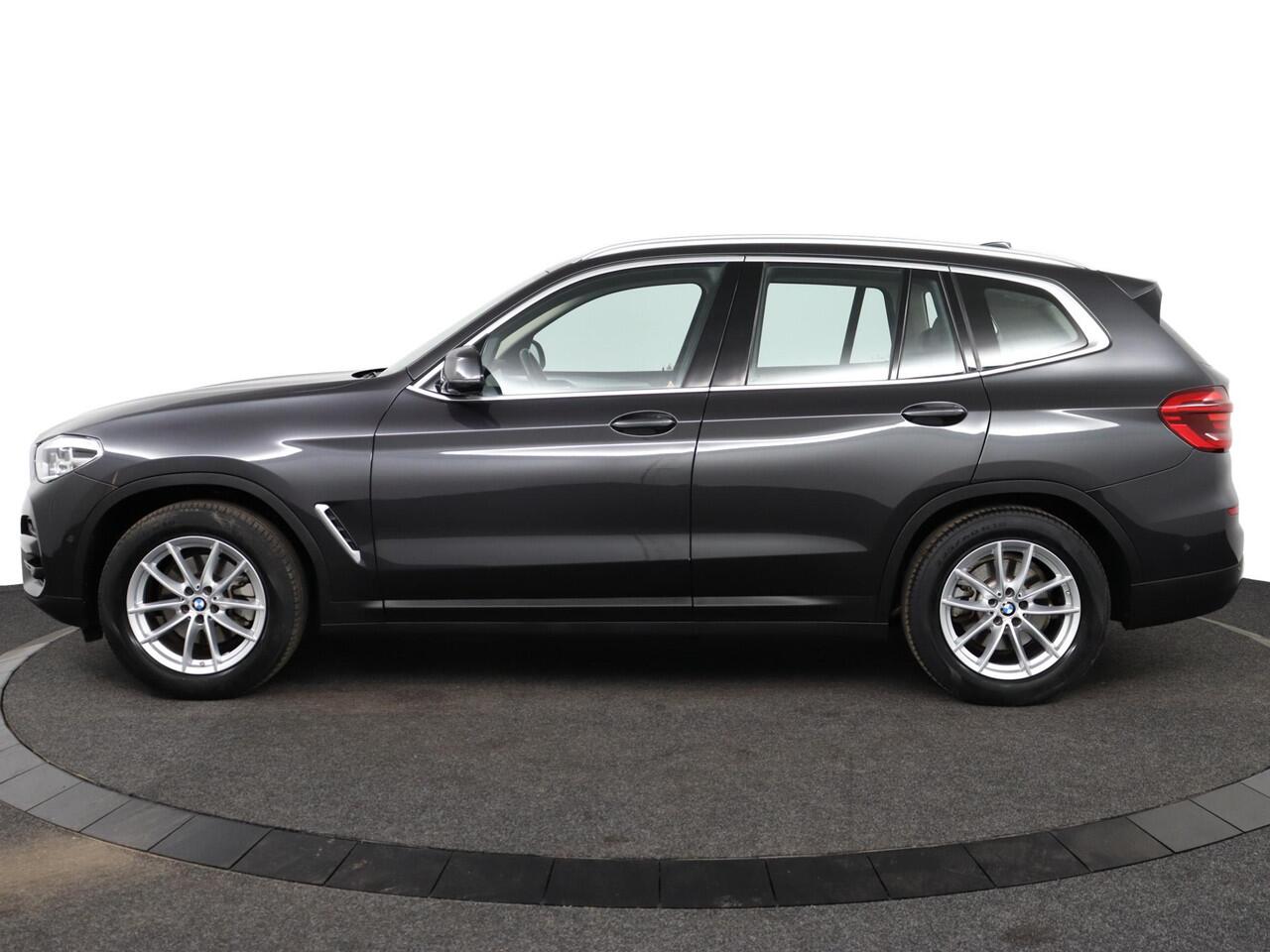 BMW X3 xDrive20i Business Edition Plus | Trekhaak | Stoelverwarming