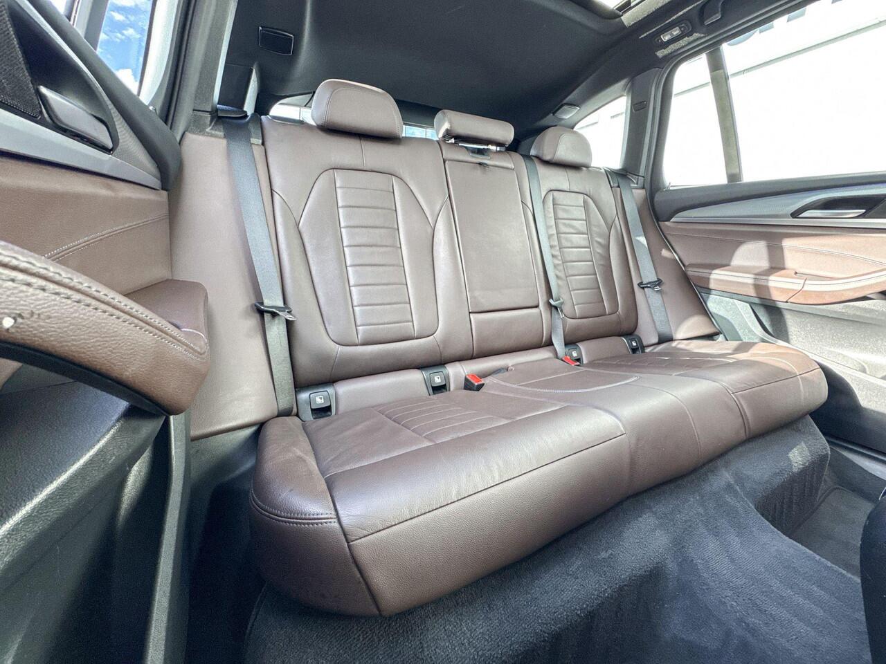 BMW X3 xDrive20i High Executive | M Sport | Trekhaak | Selections