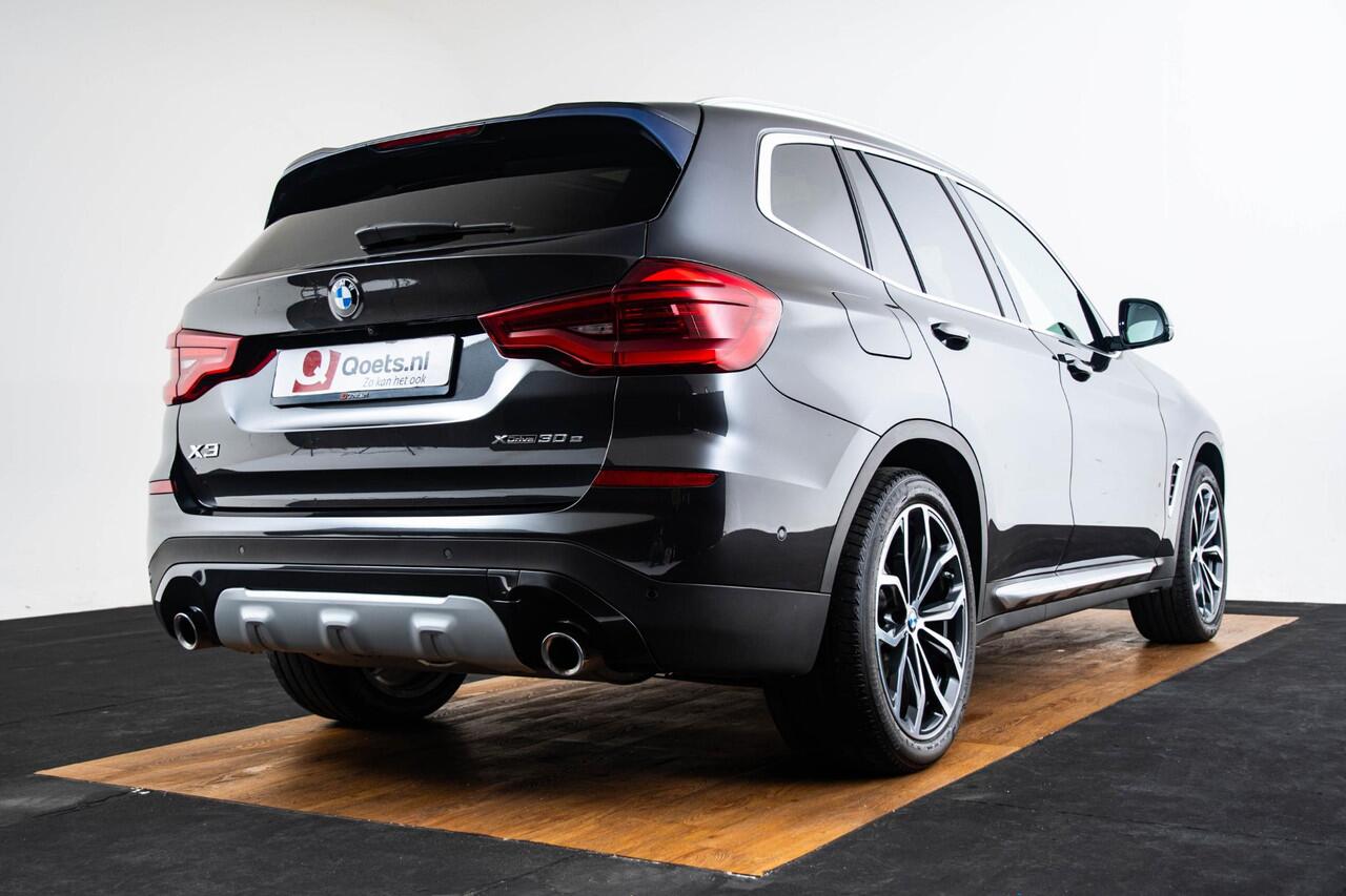 BMW X3 xDrive30e High Executive xLine - Trekhaak - Panoramadak - Parking/Driving Assistant Plus - Elektrisch verstelbare/verwarmde stoelen - Head up - Hifi - Sportstoelen - Comfort Access - Active Protection -