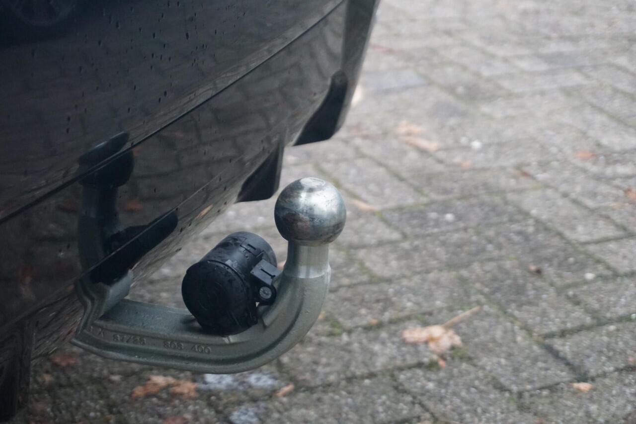 BMW X3 xDrive20i M Sportpakket 20'' / Laserlight / Head-Up Display / HiFi System / Elektrisch verstelbare voorstoelen