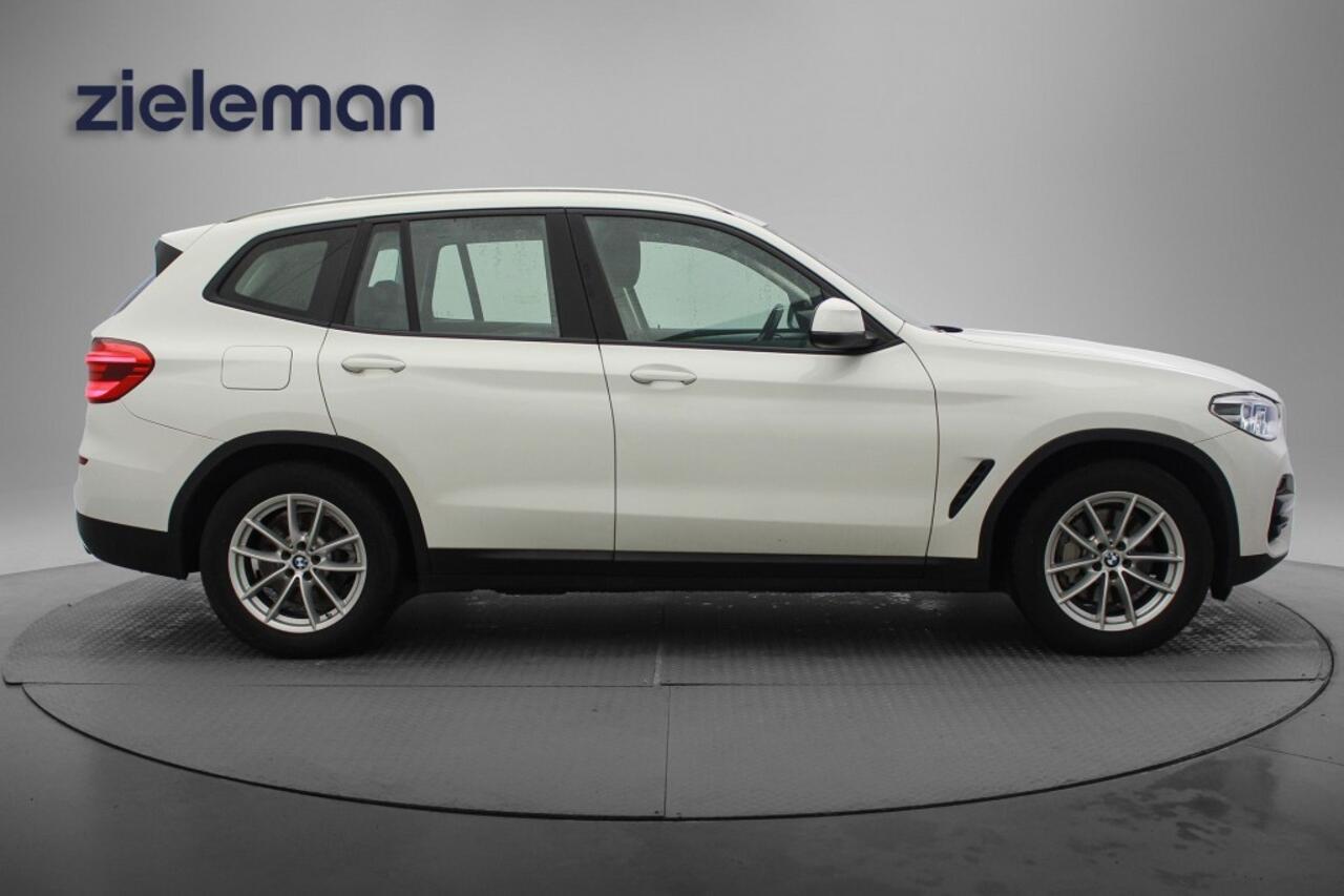 BMW X3 xDrive30e Bns Ed. Plus - Digitaal Cockpit, Carplay, Navi, Leer, Stoelverw.