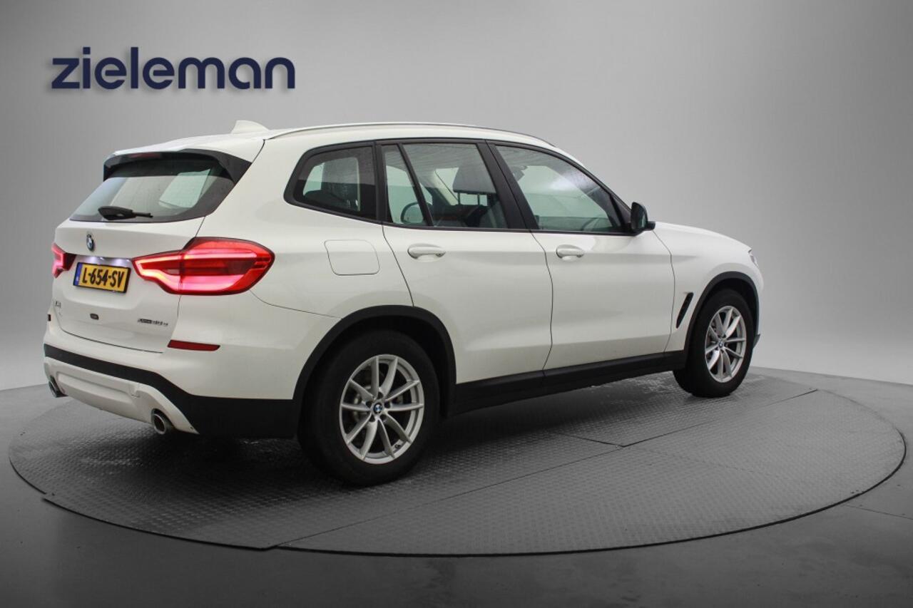 BMW X3 xDrive30e Bns Ed. Plus - Digitaal Cockpit, Carplay, Navi, Leer, Stoelverw.