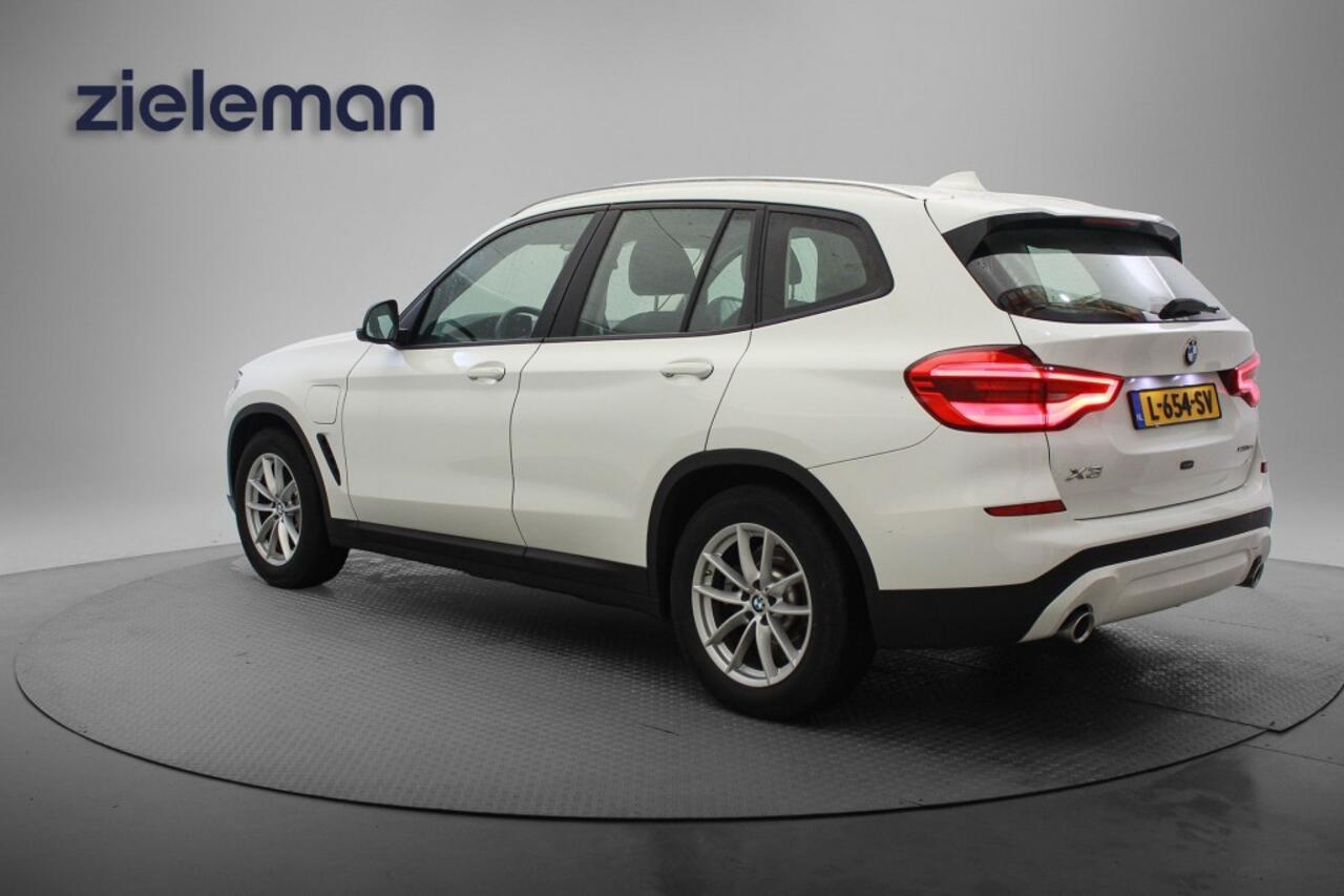 BMW X3 xDrive30e Bns Ed. Plus - Digitaal Cockpit, Carplay, Navi, Leer, Stoelverw.