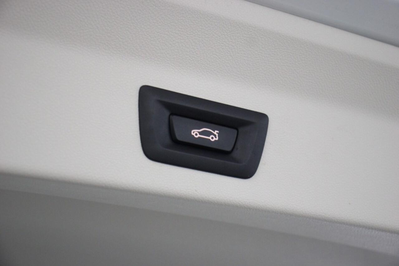 BMW X3 xDrive30e Bns Ed. Plus - Digitaal Cockpit, Carplay, Navi, Leer, Stoelverw.