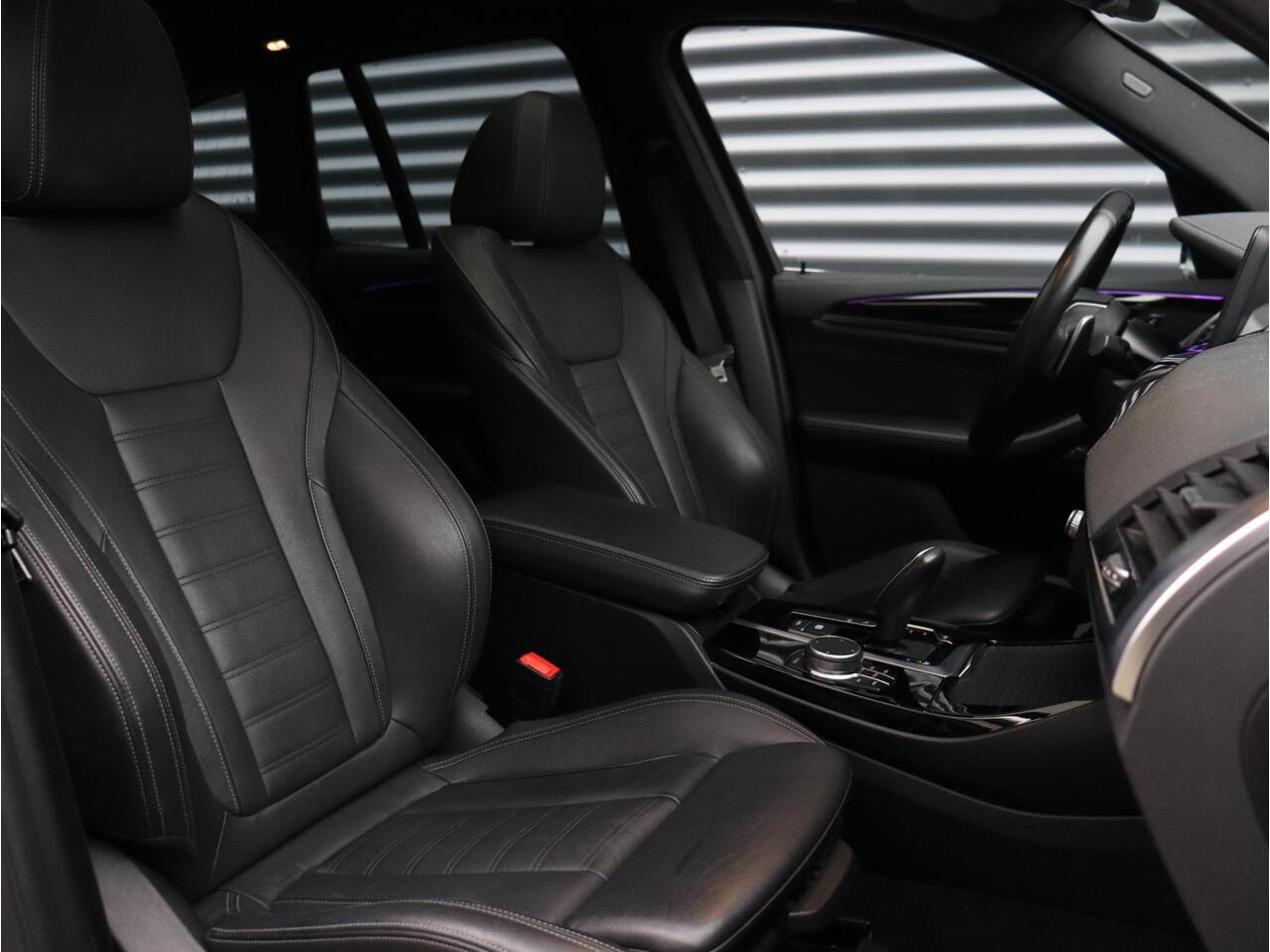 BMW X3 xDrive20i | High Executive | X-Line | Panodak | Driving Assistant | Apple Carplay | Achteruitrijcamera | HiFi | Comfort Access | 20'' LMV