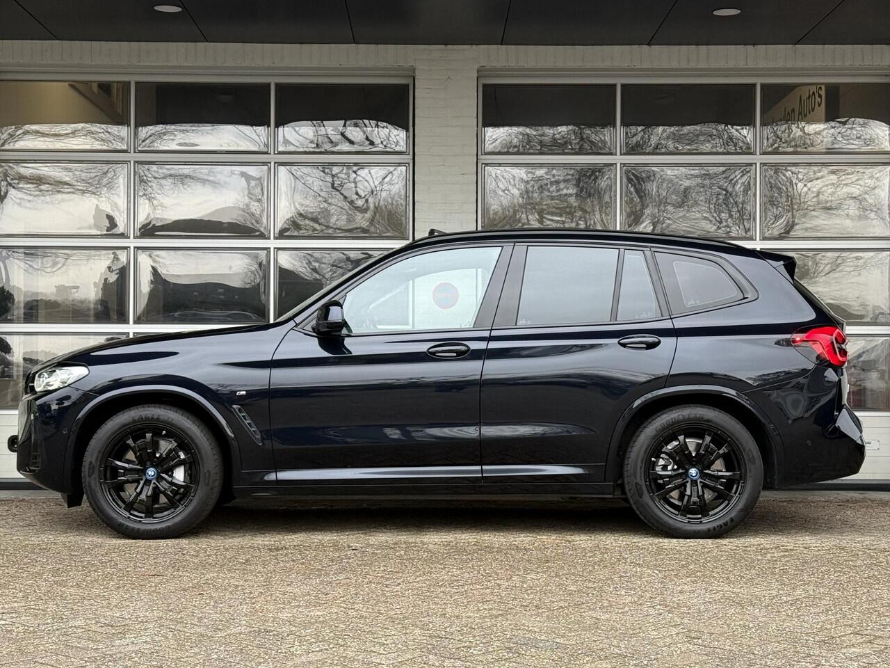 BMW X3 iX3 LCI Executive 80 kWh | PANORAMA | M SPORT PAKKET | DRIVING ASS. PROFF. |