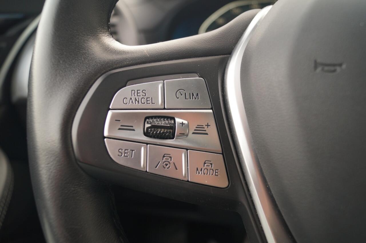 BMW X3 iX3 High Executive 80kWh -PANO-LEER-ECC-