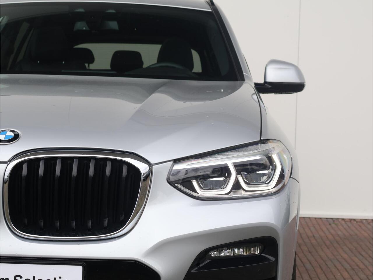 BMW X3 xDrive30e eDrive Edition High Excutive/ M Sportpakket/ Panoramadak elektrisch/ Head up/ Harman Kardonspeakersysteem
