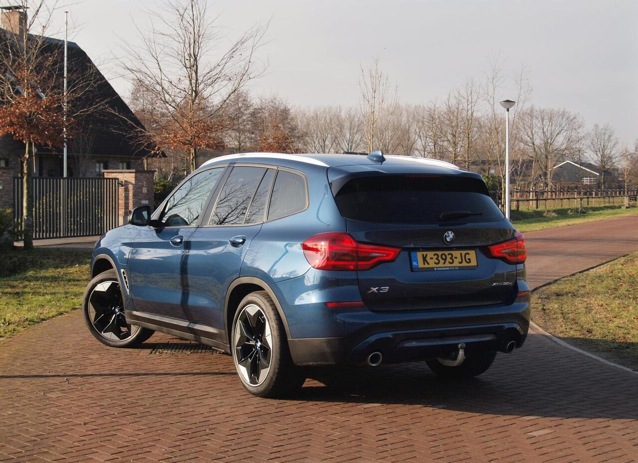 BMW X3 xDrive30e Executive | Apple Carplay | Trekhaak | Cruise Control | Parkeersensoren |