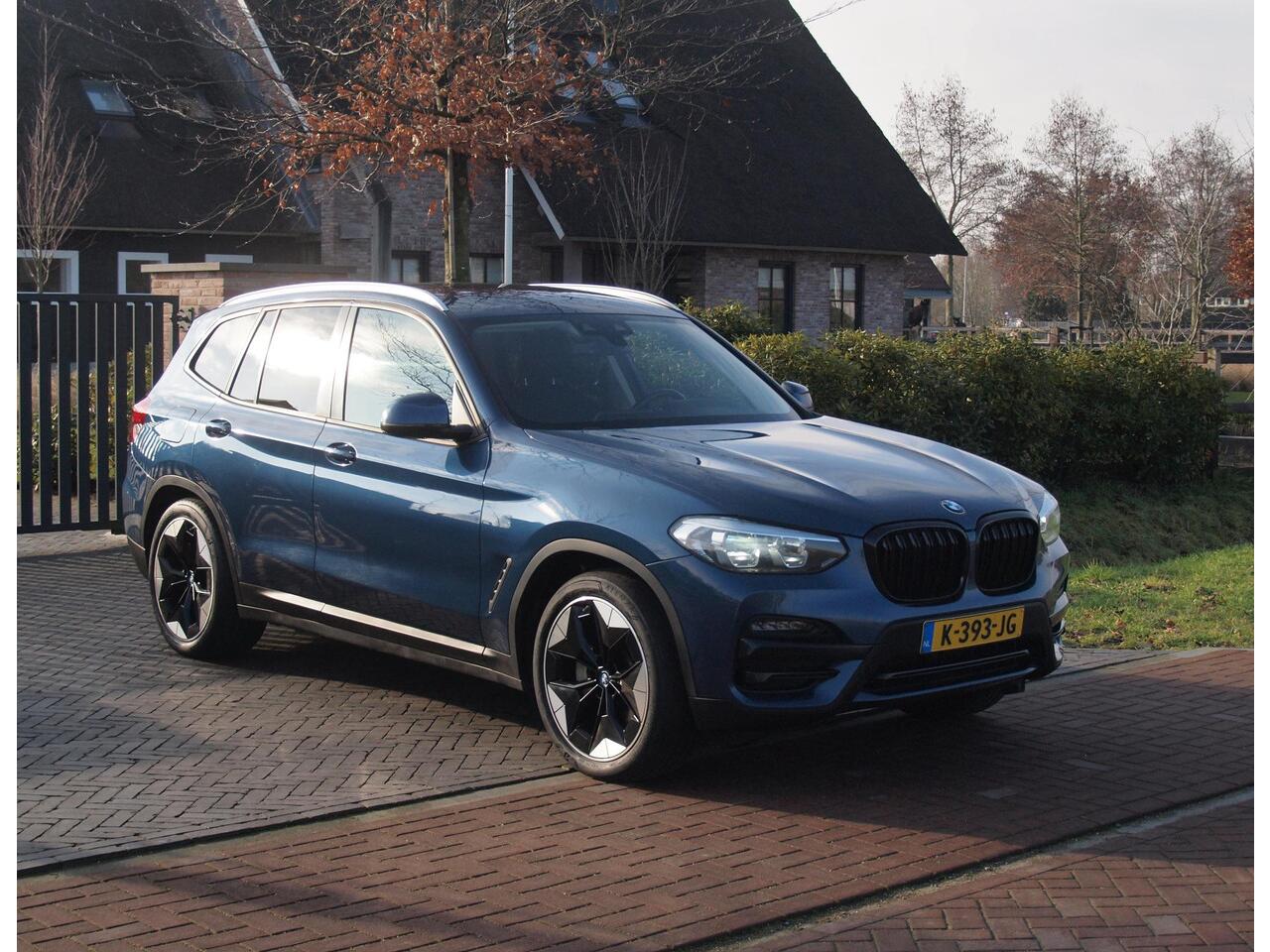BMW X3 xDrive30e Executive | Apple Carplay | Trekhaak | Cruise Control | Parkeersensoren |