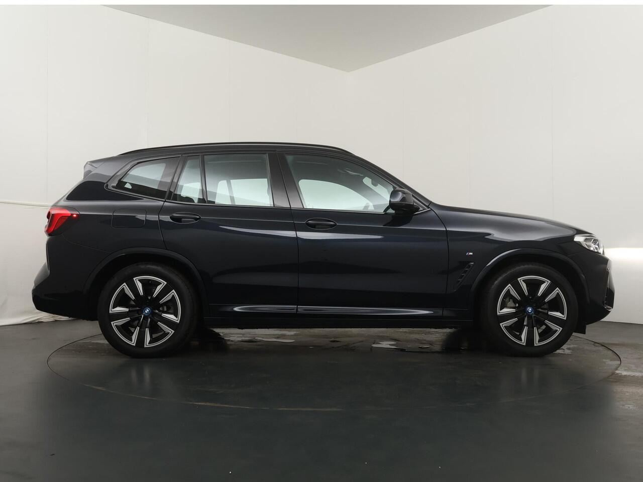BMW X3 iX3 Executive 80 kWh | Driving Assistant Professional |