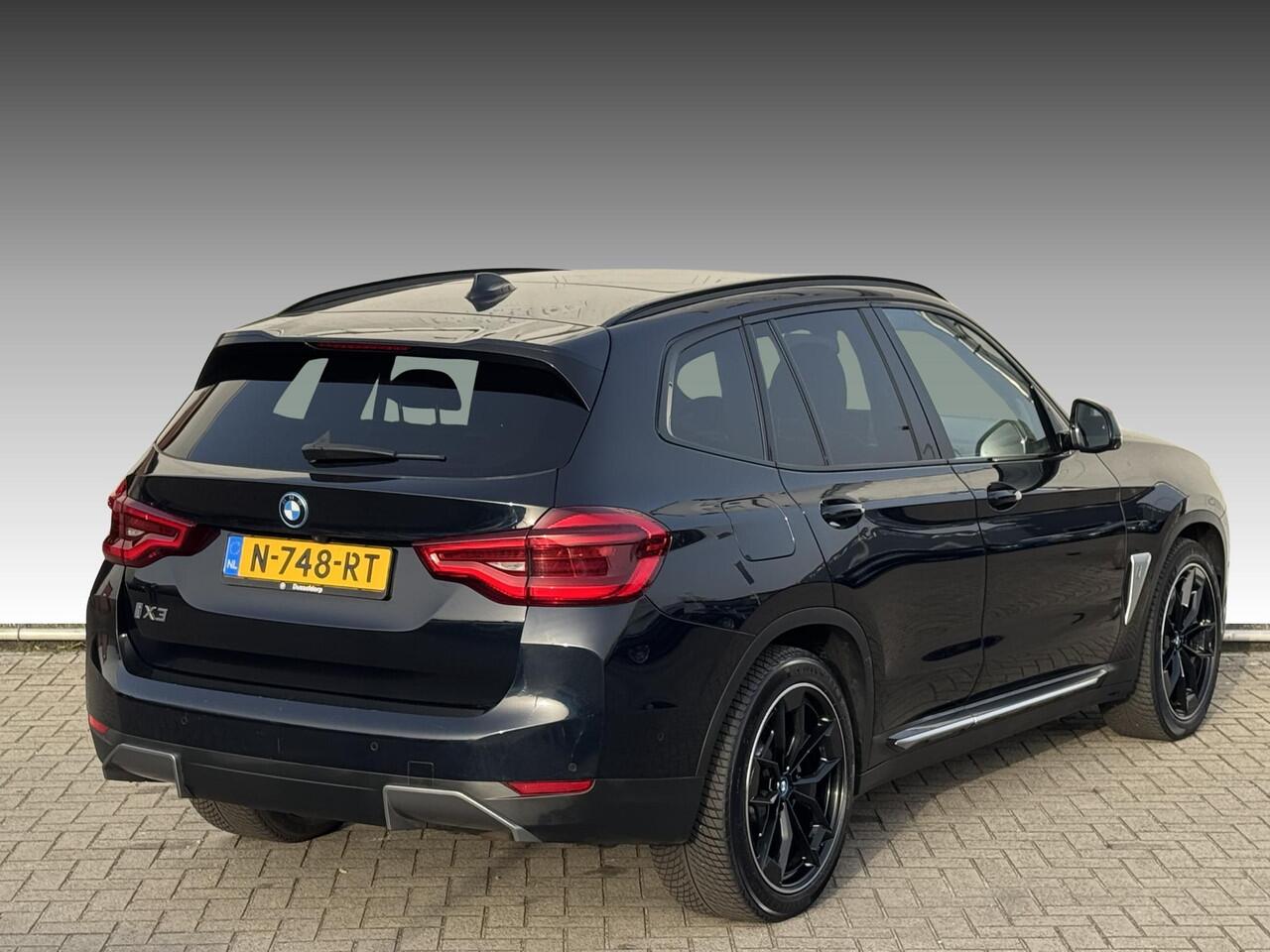 BMW X3 iX3 High Executive 80 kWh NL-AUTO | PANODAK | LEDER |NAVI| SOH 97,7%