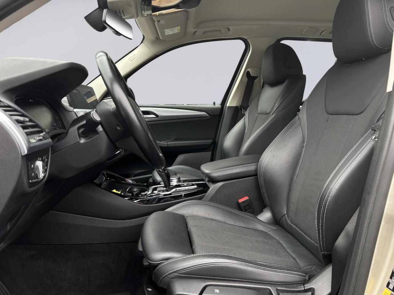 BMW X3 xDrive30e High Executive /Apple Carplay/360° camera/Head-up/Safety pack/Stoel-stuurverw./Elektr. klep/Adaptief onderst./Adaptief Cruise/DAB+/3-zone airco/(MET GARANTIE*)