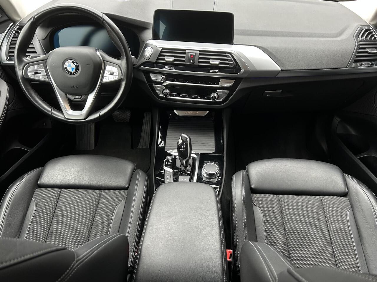 BMW X3 xDrive30e High Executive /Apple Carplay/360° camera/Head-up/Safety pack/Stoel-stuurverw./Elektr. klep/Adaptief onderst./Adaptief Cruise/DAB+/3-zone airco/(MET GARANTIE*)