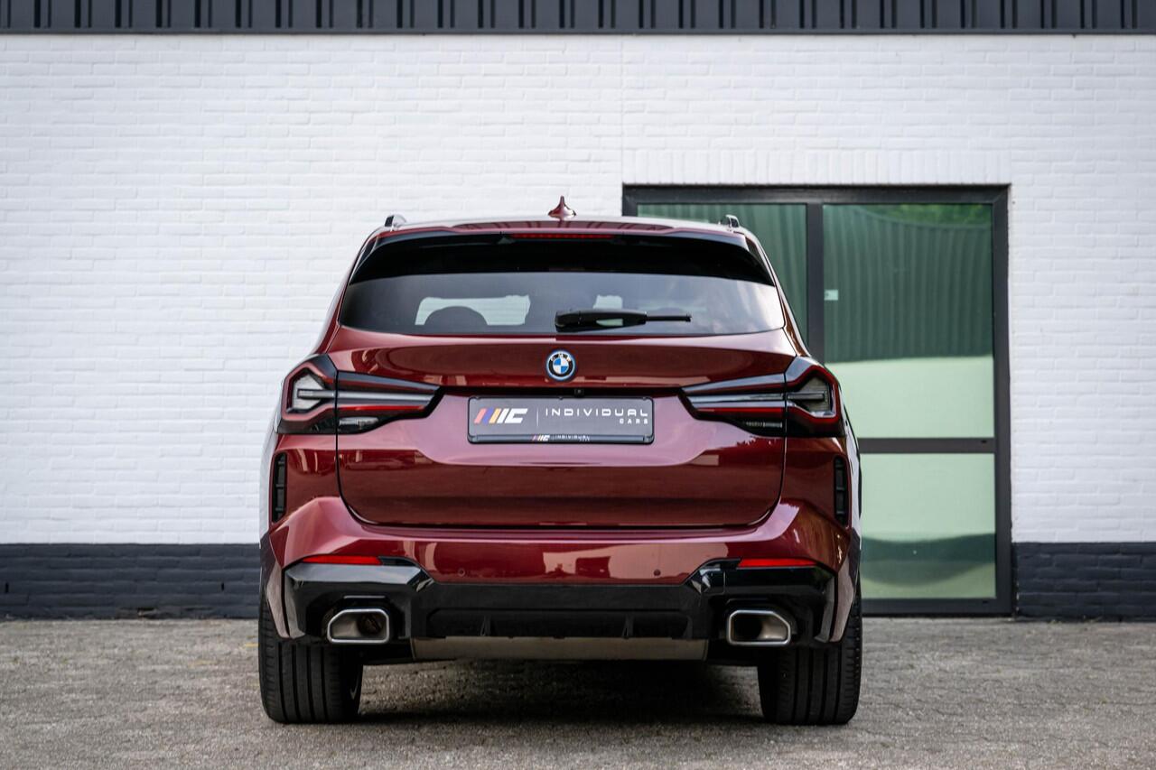 BMW X3 xDrive30e M-Sport INDIVIDUAL Carbon Tartufo Pano