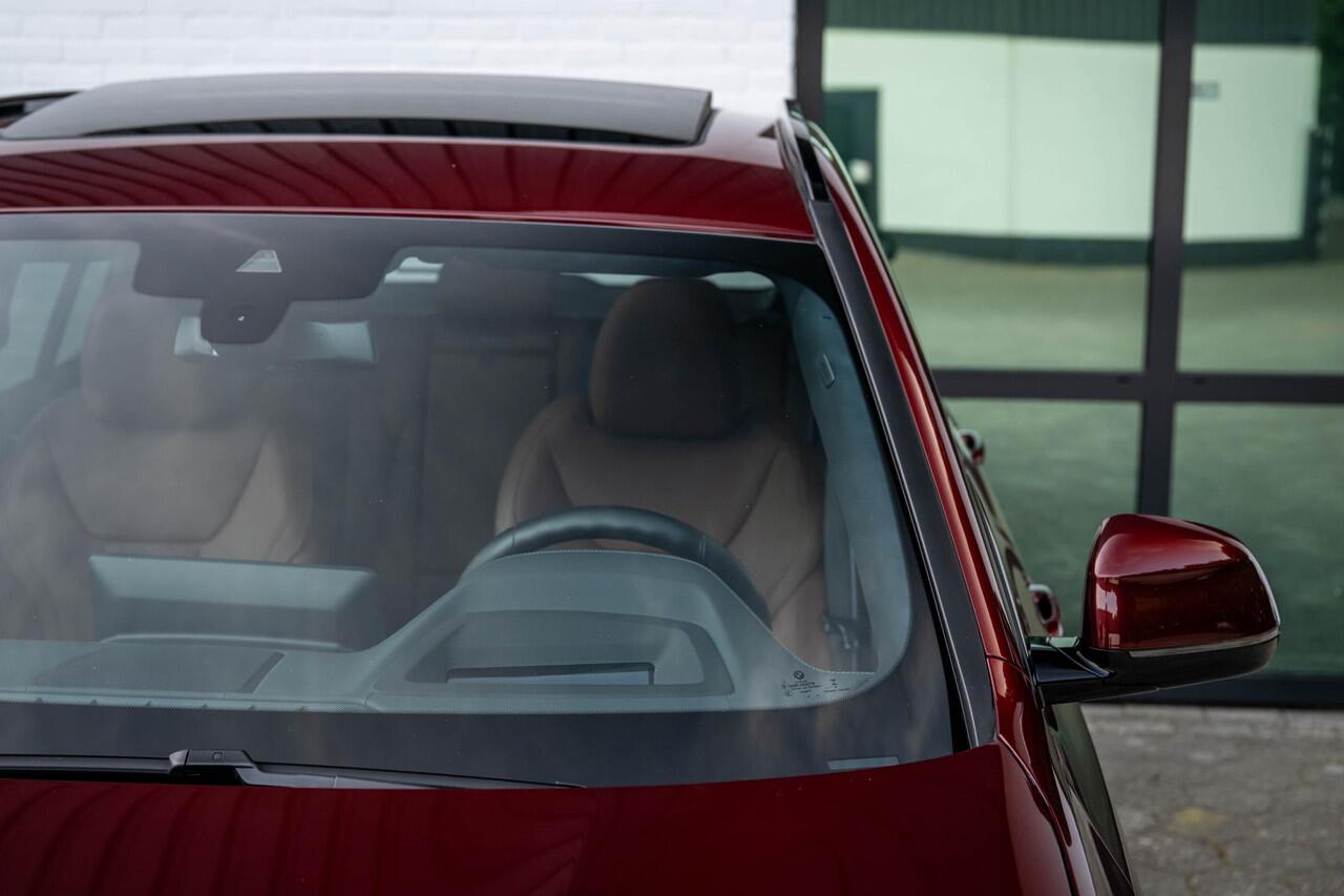 BMW X3 xDrive30e M-Sport INDIVIDUAL Carbon Tartufo Pano