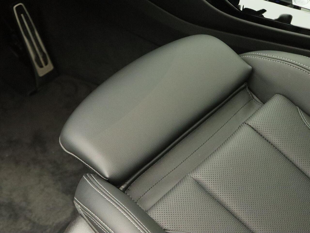 BMW X3 xDrive30e High Executive | M Sportpakket | HIFI | Laserlicht | Panoramadak | 19"