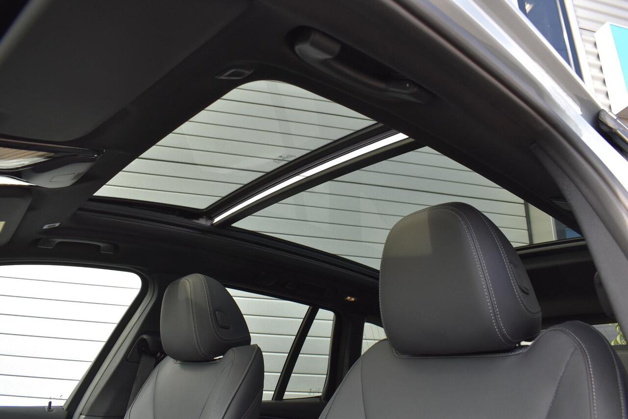 BMW X3 xDrive30e M Sport Pano | Laser | Brooklyngrau | Trekhaak | Leder | Comfort Access | HeadUp Display | Sfeerverlichting | BTW | Camera | Dodehoekassistent