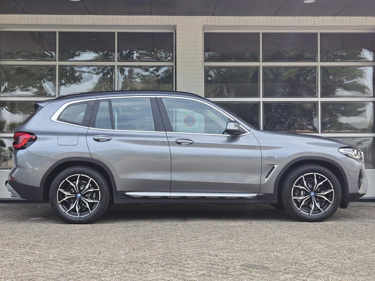 BMW X3 xDrive30e LCI | SPORTSTOELEN | LEDER | TREKHAAK | LIVE COCKPIT PLUS |