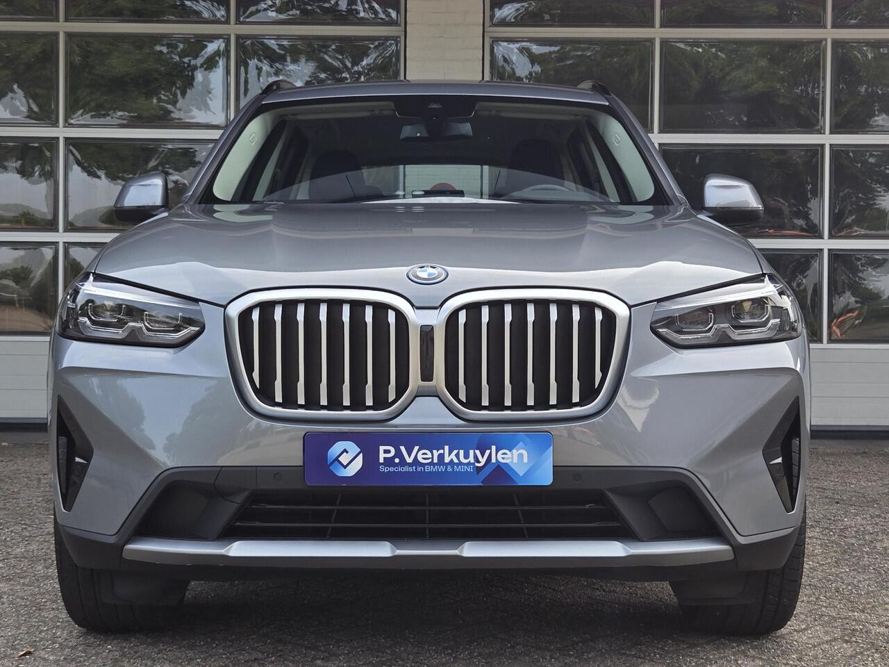 BMW X3 xDrive30e LCI | SPORTSTOELEN | LEDER | TREKHAAK | LIVE COCKPIT PLUS |