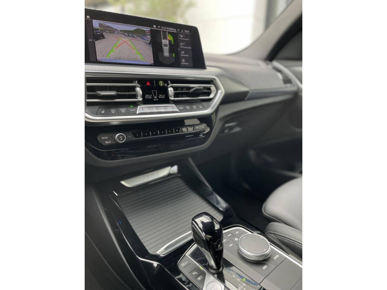 BMW X3 xDrive 30e M Sport | Trekhaak | Head-up | Laser | Camera |