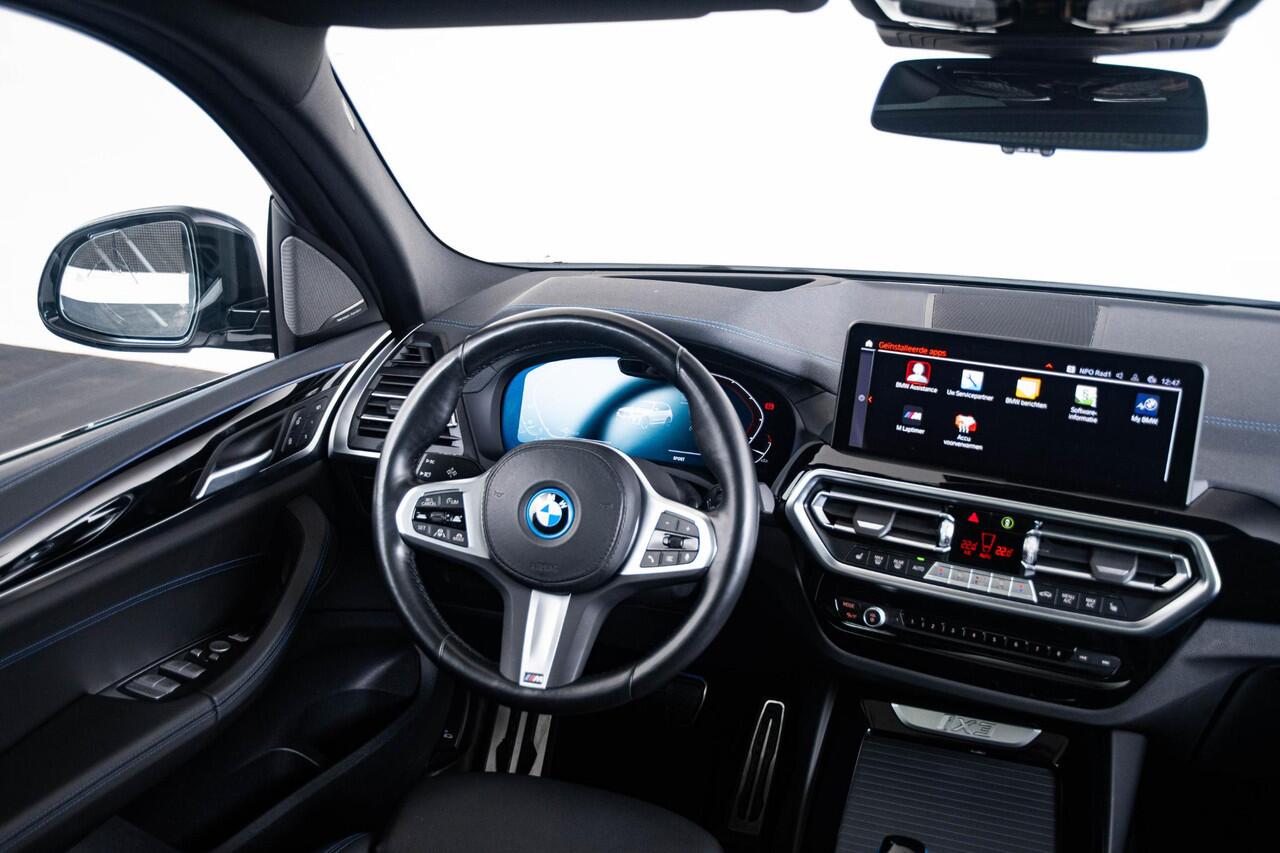 BMW X3 iX3 High Executive 80 kWh Head up - Comfort Access - Parking Assistant Plus - Driving Assistant Professional - Getinte/Geluiddempende Ruiten - Harman Kardon - Elektrisch verwarmde voorstoelen - Sportstoelen -