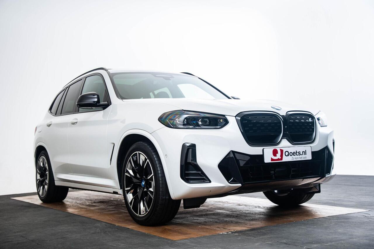BMW X3 iX3 High Executive 80 kWh Head up - Comfort Access - Parking Assistant Plus - Driving Assistant Professional - Getinte/Geluiddempende Ruiten - Harman Kardon - Elektrisch verwarmde voorstoelen - Sportstoelen -
