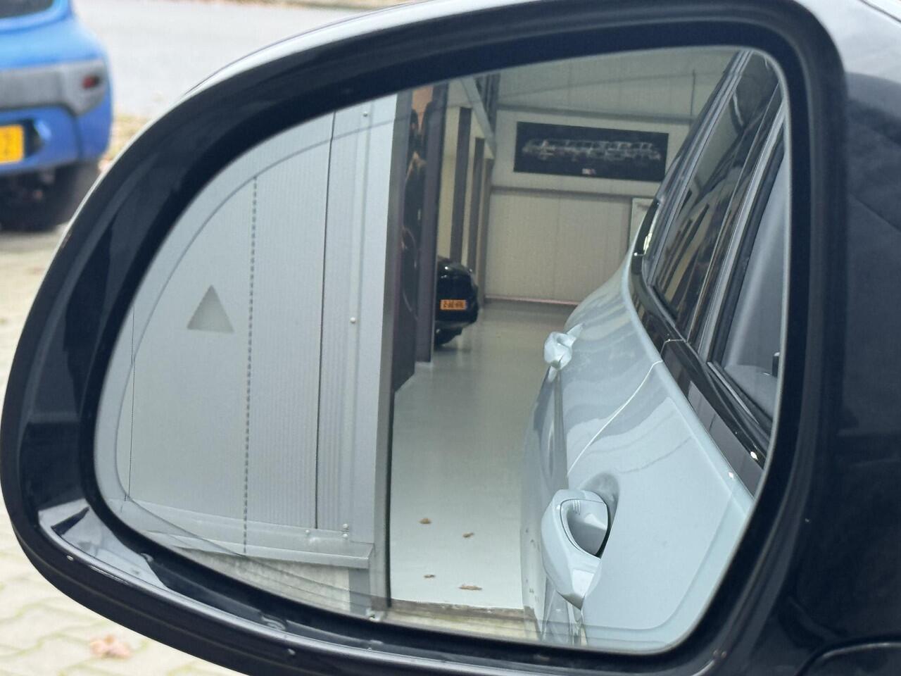 BMW X3 xDrive30e M Sport 292 PK | Keyless | 20 Inch | M Brooklyn grau | Black edition