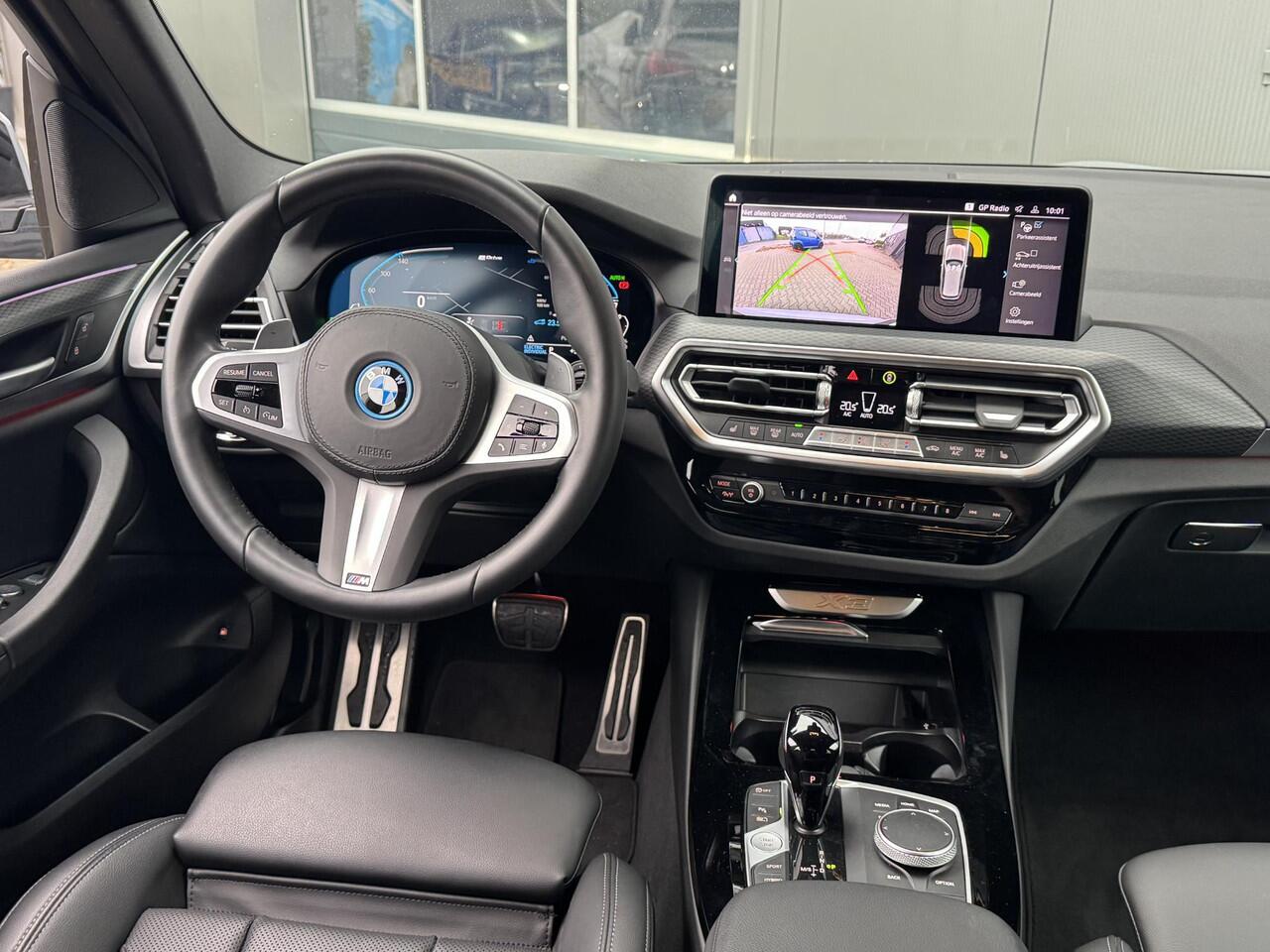 BMW X3 xDrive30e M Sport 292 PK | Keyless | 20 Inch | M Brooklyn grau | Black edition