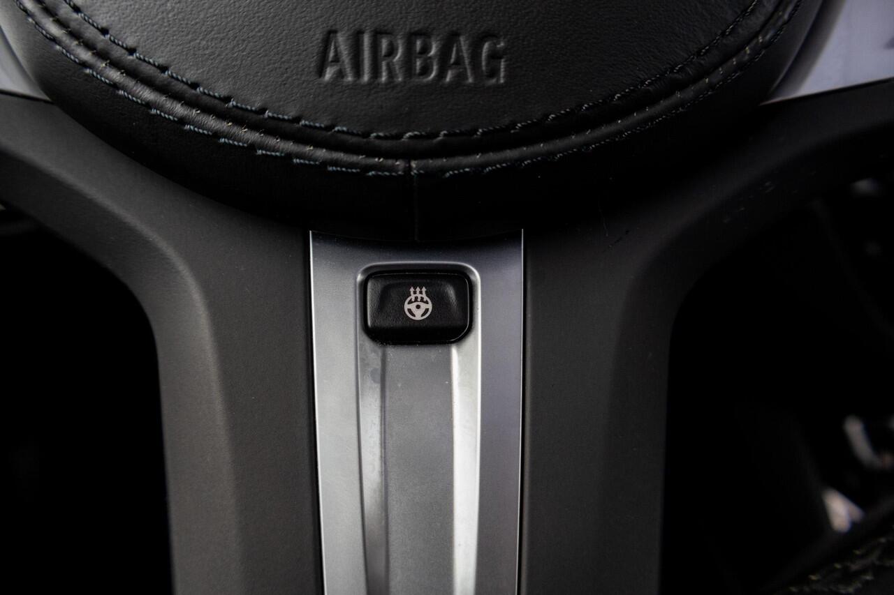 BMW X3 XDrive30e Schuifdak|Vol-Leder|Treekhaak|Carplay|Plug-In|