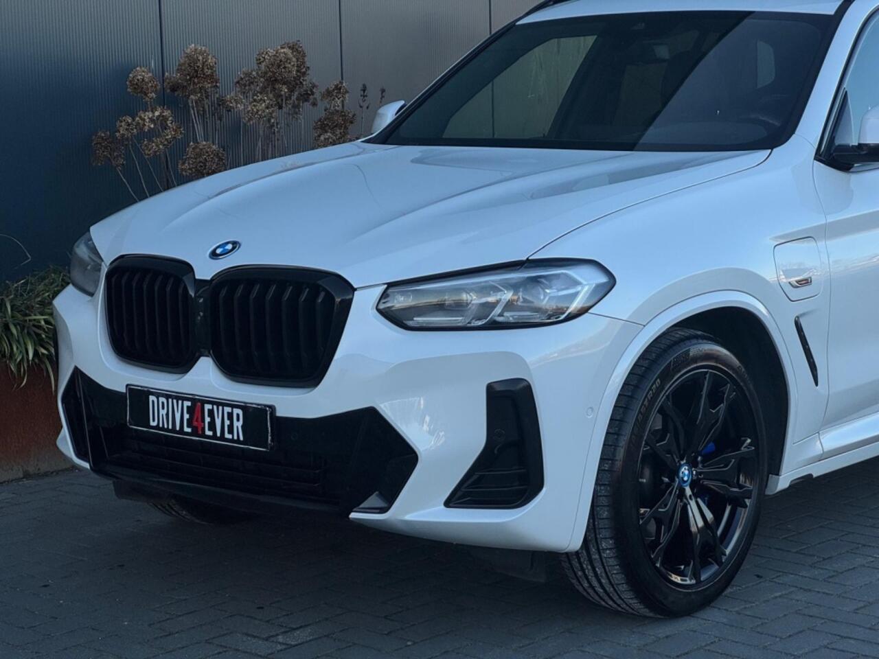 BMW X3 xDrive30e M PACK M2023 PANO CLIMATE NAVI CAMERA SPORTVELGEN