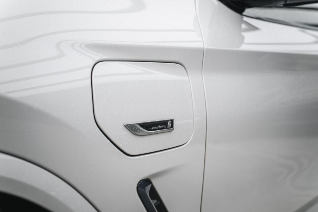 BMW X3 XDRIVE 30 E M SPORT EDITION