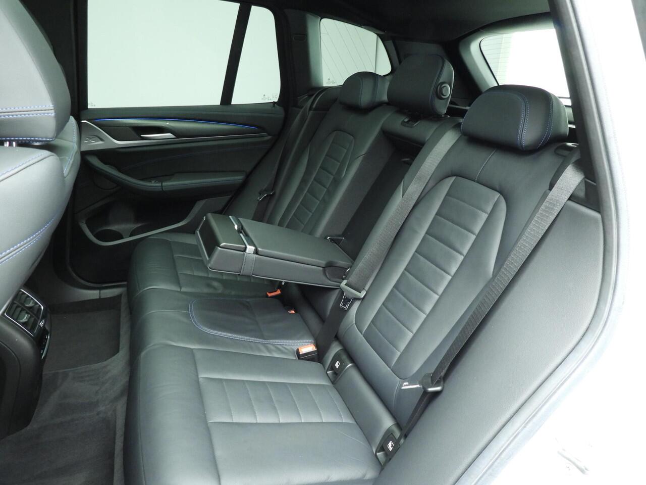 BMW X3 iX3 High Executive 80 kWh | M-Sportpakket | LED | Leder | HUD | Schuifdak | Active cruise | Trekhaak | Elektr. zetels | DAB | Harman-kardon sound | Alu 20 inch