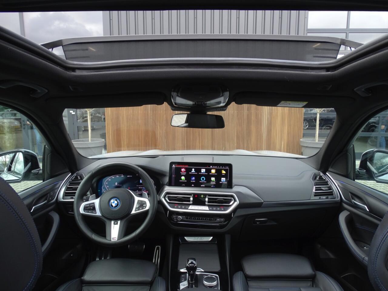 BMW X3 30e 292PK X-Drive M-Sport / Brooklyn / Head-Up / Laser