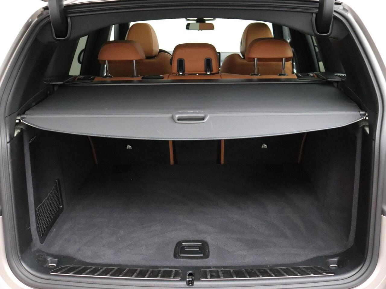 BMW X3 iX3 Executive 80 kWh M-Sport | SoH 95,2% | ACC | Pano | Camera!