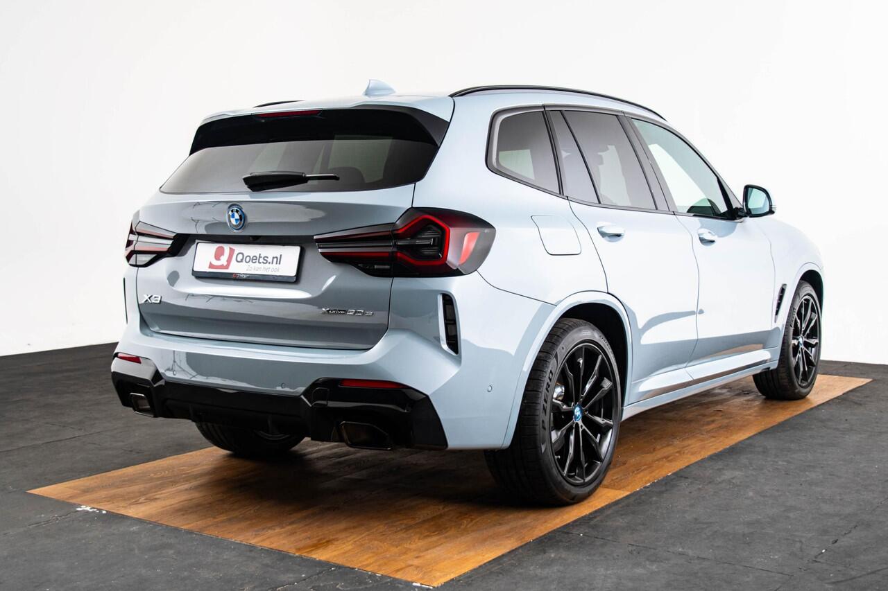 BMW X3 xDrive30e M Sport - Elektrisch verwarmde voorstoelen - Getinte Ruiten - Comfort Access - Parking Assistant - HiFi System - Ambiance verlichting -