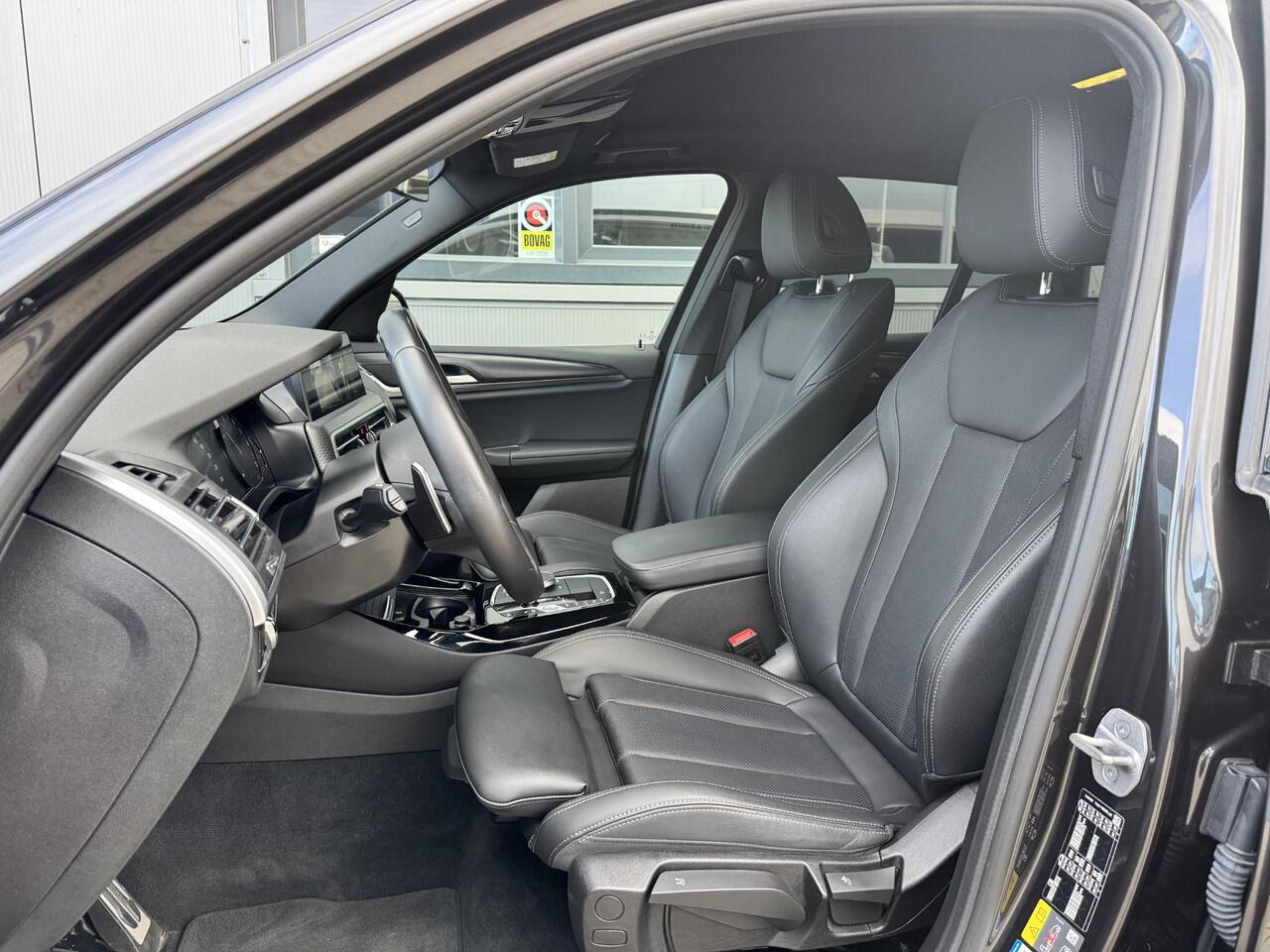 BMW X3 xDrive30e 292 PK | M sport | Trekhaak | | Akoestische glas | Camera | Leder