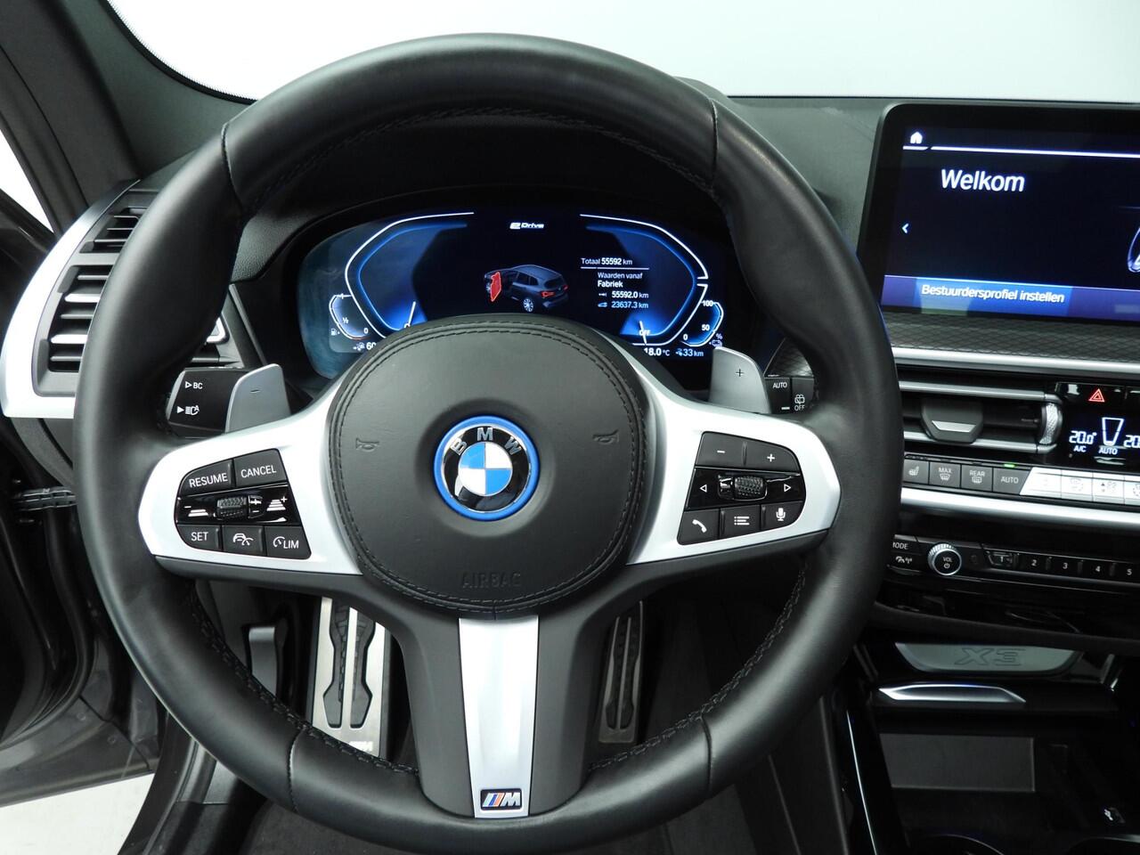 BMW X3 xDrive30e | M-Sportpakket | LED | Leder | HUD | Active cruise | Schuifdak | Trekhaak | DAB | Hifi speakers | Alu 19 inch