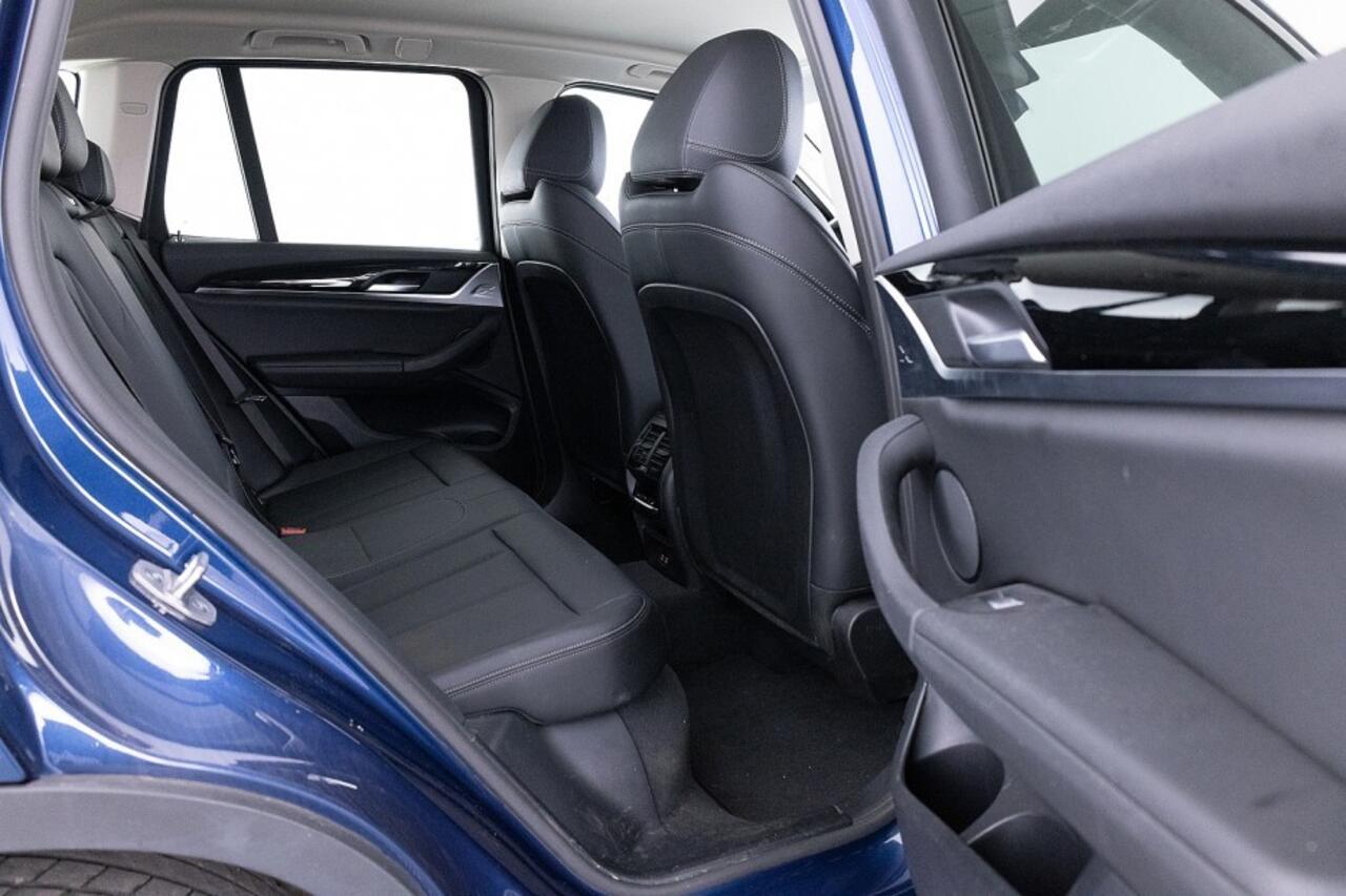 BMW X3 Xdrive30e Edition Plus | LEDER | Full LED | NAVI | ECC