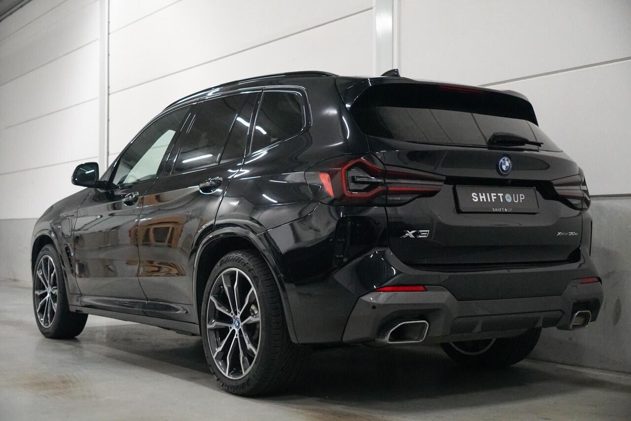 BMW X3 xDrive30e M-Sport | M-Stoelen | Panoramadak | Harman Kardon | Adapt. Cruise Control