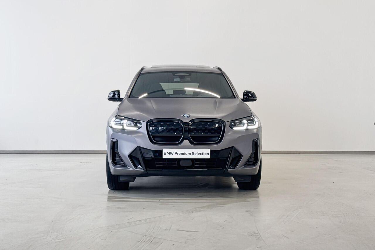 BMW X3 iX3 Executive Shadow Line Pack