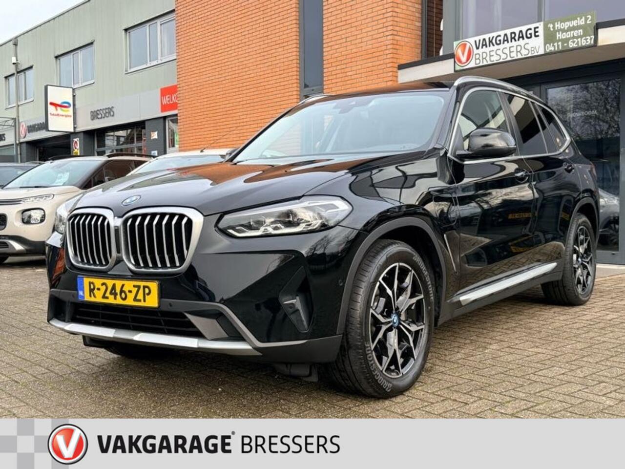 BMW X3 xDrive30e Business edition +