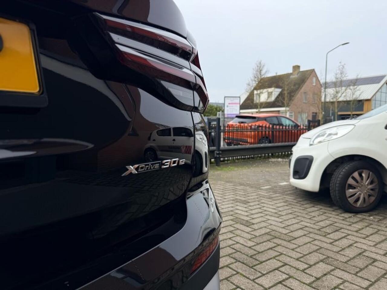 BMW X3 xDrive30e Business edition +