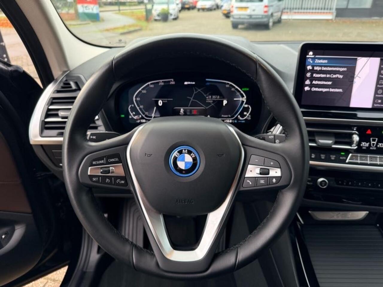 BMW X3 xDrive30e Business edition +