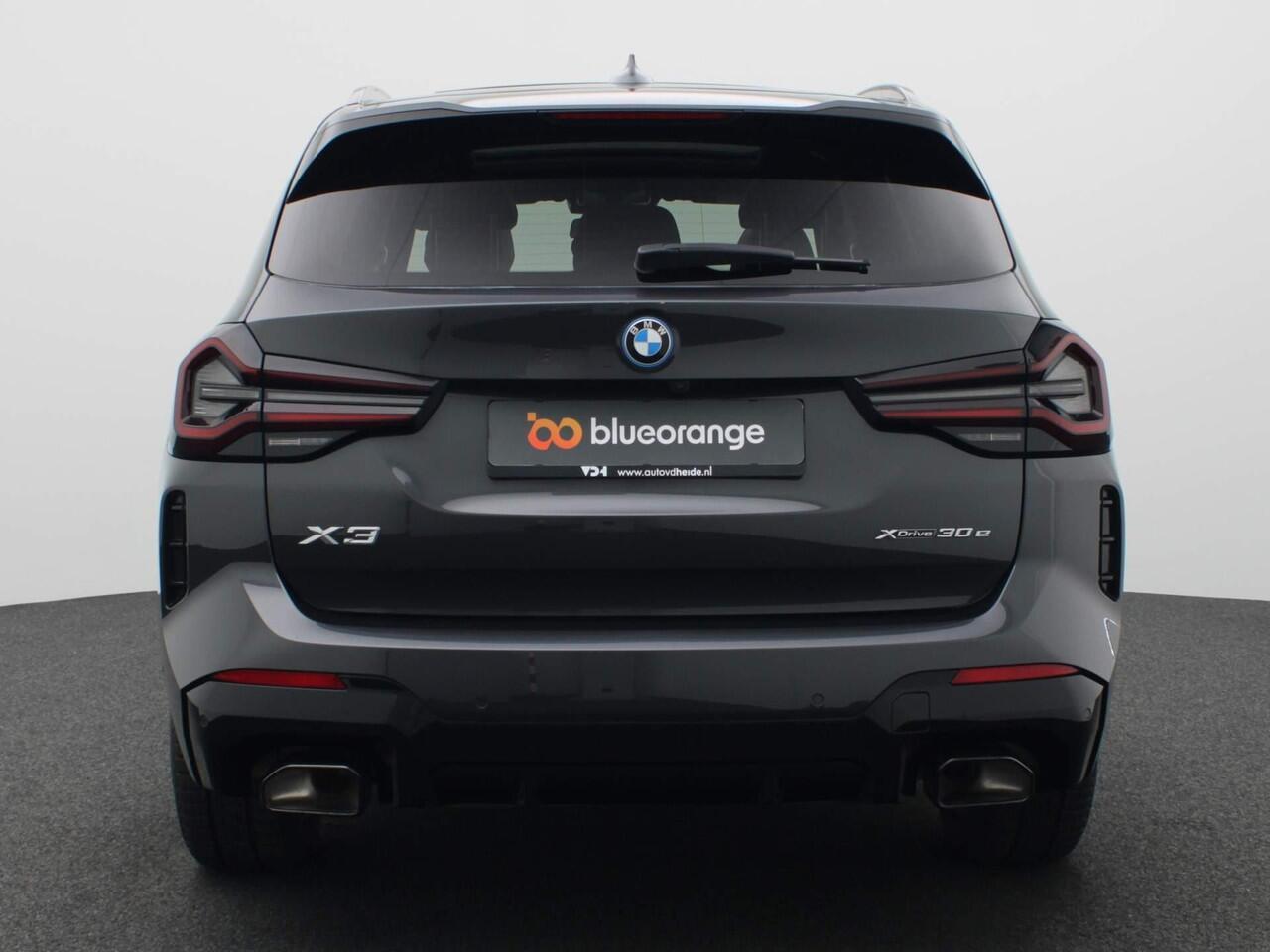 BMW X3 xDrive30e 292PK Aut. M Sport, Shadow, panoramadak, trekhaak, achteruitrijcamera, keyless entry, memory functie voorstoel, verwarmbare voorstoelen, 19" LM Velgen, All Season Banden