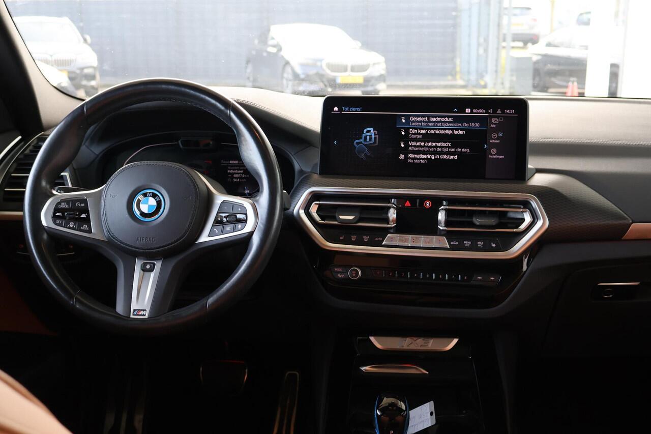BMW X3 iX3 Executive 80 kWh | Shadow Line | Trekhaak | Stuurwiel Verwarmd | cruise control adaptief met Stop&Go